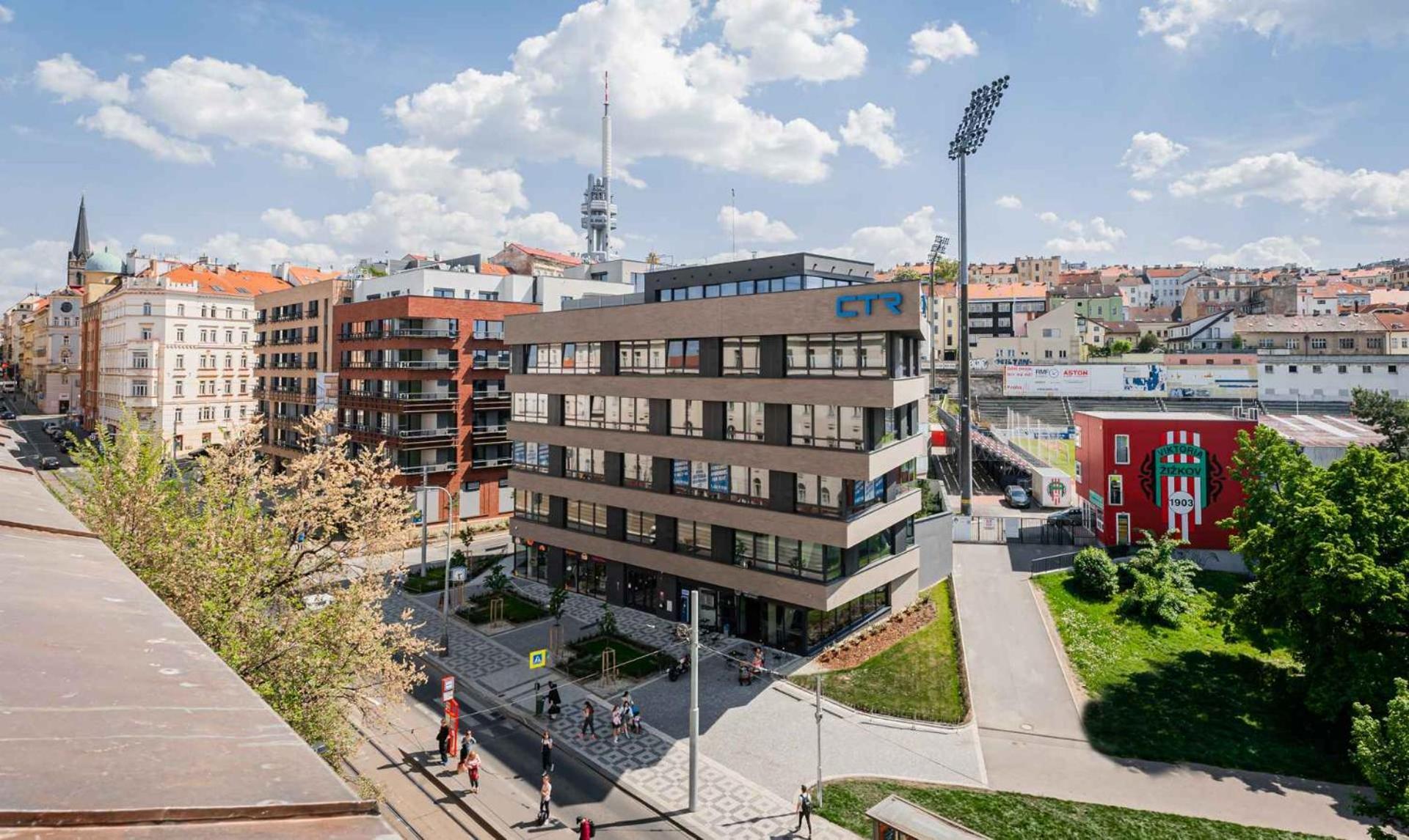 4 Room, 2 Bath, Parking * Прага